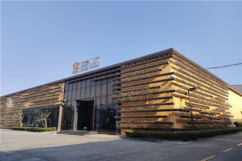 01 Ӣ����ԡ�ܲ�չ��.jpg