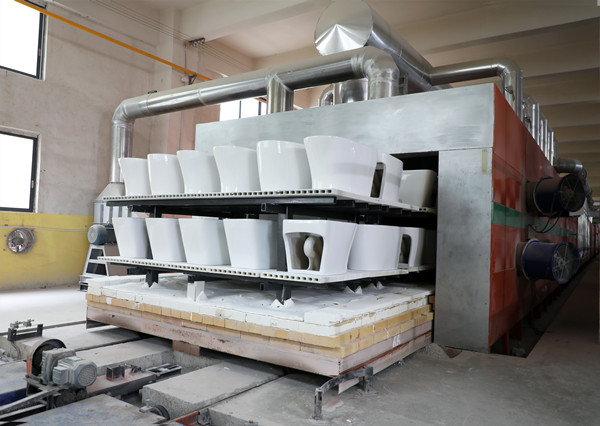 隧道窑_副本.jpg 隧道窑_副本.jpg