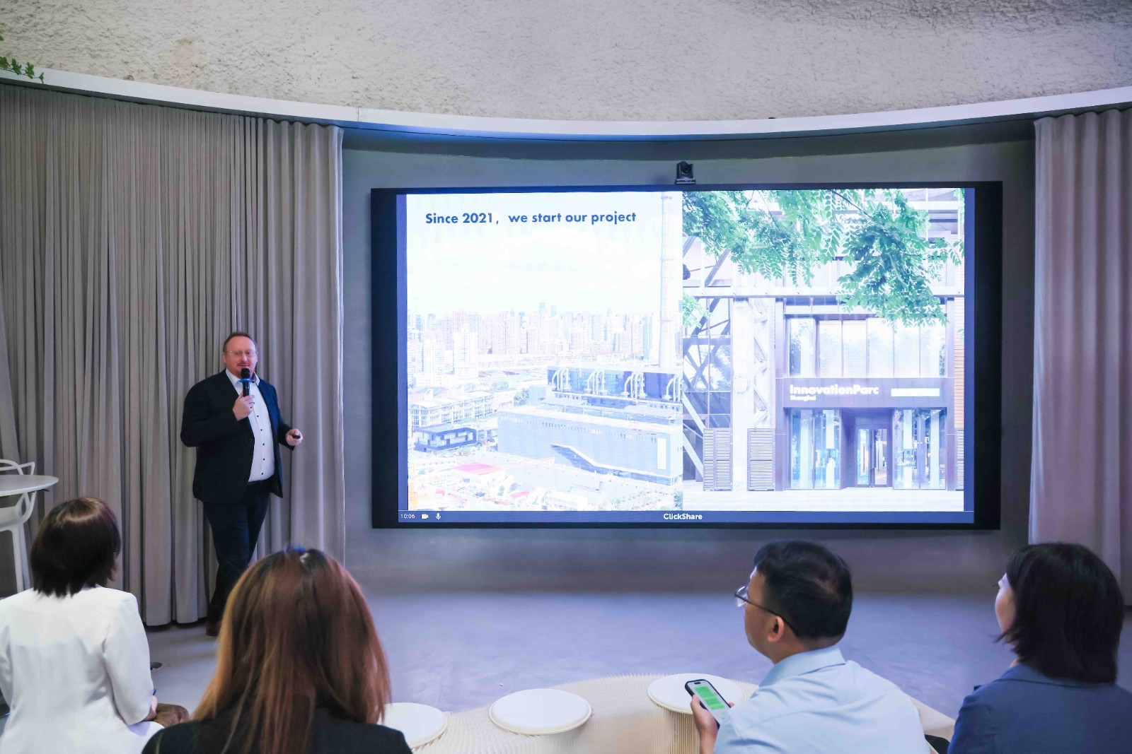 ��˹������̫�����ܲ�ʯ������� (Mr. Thomas Stopper)�´�.jpg